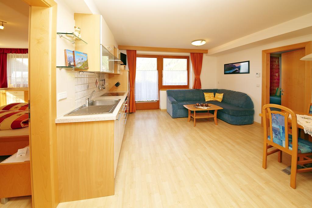 Residence Tauber Valles Bagian luar foto